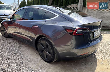 Седан Tesla Model 3 2018 в 