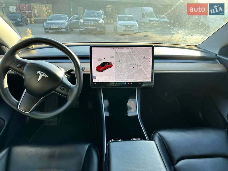 Седан Tesla Model 3 2019 в Днепре