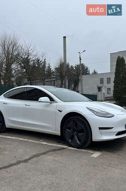 Седан Tesla Model 3 2018 в 