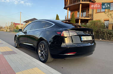 Седан Tesla Model 3 2019 в Білій Церкві
