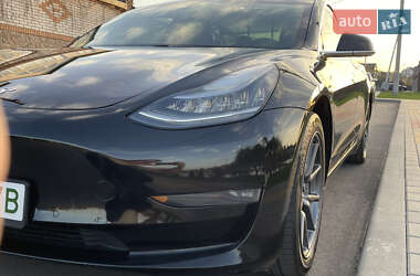 Седан Tesla Model 3 2019 в Білій Церкві