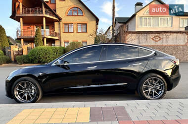 Седан Tesla Model 3 2019 в Білій Церкві