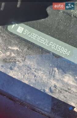 Седан Tesla Model 3 2020 в 