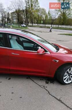 Седан Tesla Model 3 2019 в Львові