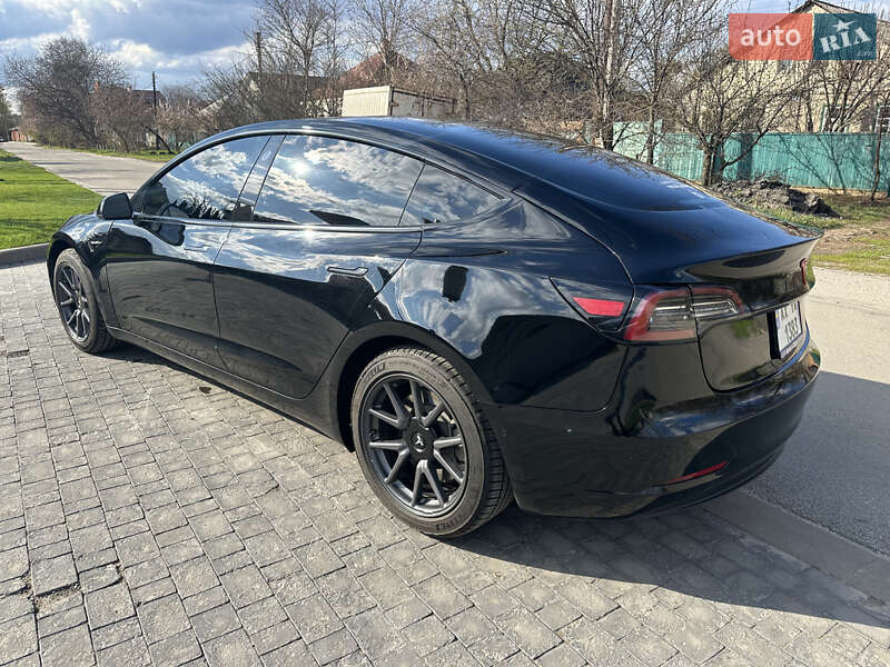 Седан Tesla Model 3 2018 в Харькове