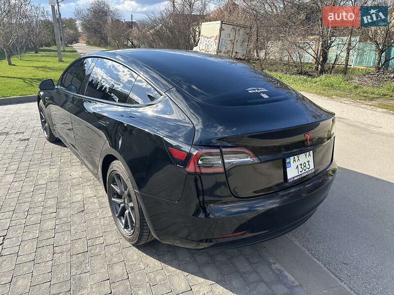 Седан Tesla Model 3 2018 в Харькове