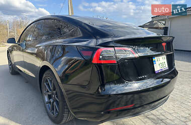 Седан Tesla Model 3 2018 в 