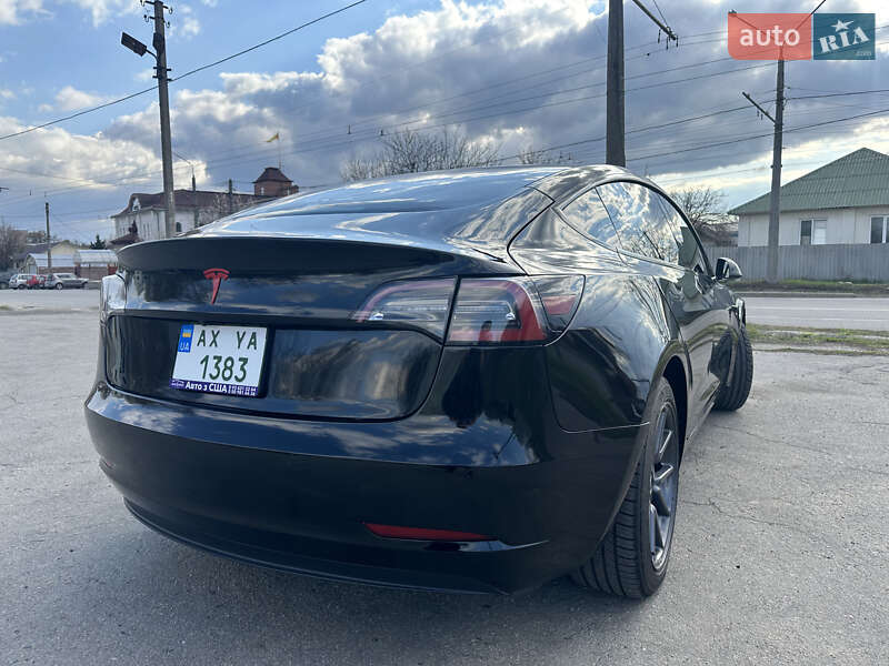 Седан Tesla Model 3 2018 в Харькове