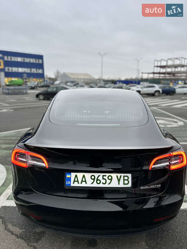 Седан Tesla Model 3 2019 в Киеве фото 3 Седан Tesla Model 3 2019 в Киеве