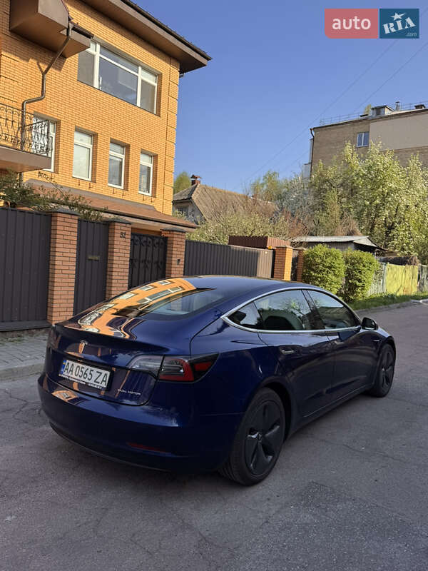 Седан Tesla Model 3 2019 в Киеве фото 7 Седан Tesla Model 3 2019 в Киеве