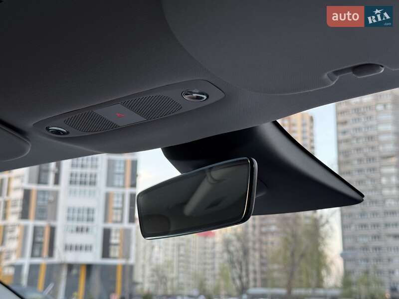 Седан Tesla Model 3 2018 в Киеве фото 16 Седан Tesla Model 3 2018 в Киеве