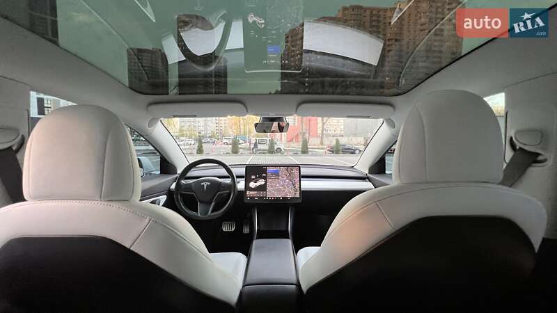 Седан Tesla Model 3 2018 в Киеве фото 19 Седан Tesla Model 3 2018 в Киеве