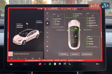 Седан Tesla Model 3 2018 в 