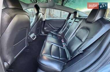 Седан Tesla Model 3 2020 в 