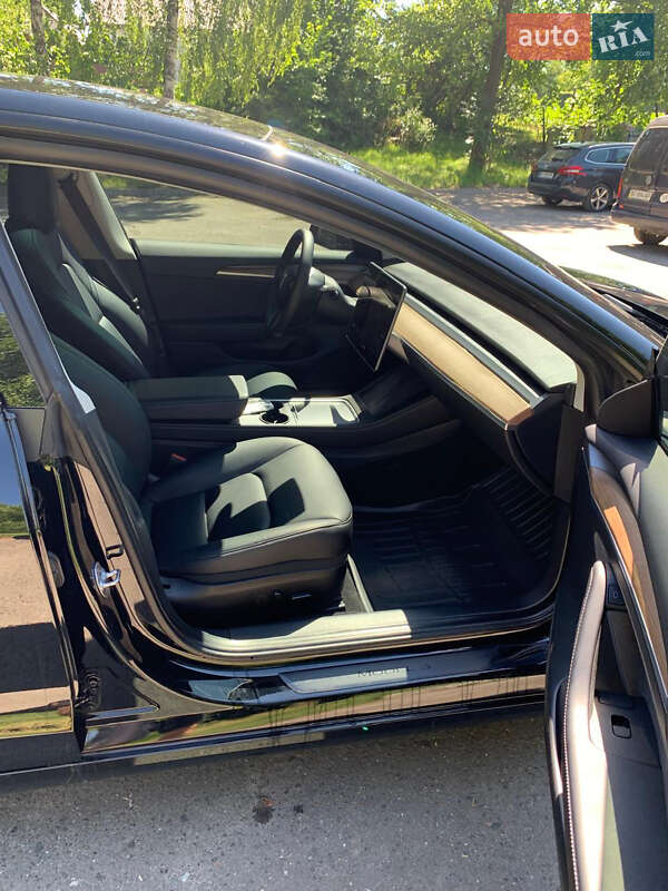 Седан Tesla Model 3 2022 в Золочеве фото 4 Седан Tesla Model 3 2022 в Золочеве
