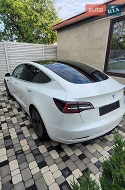 Седан Tesla Model 3 2019 в 