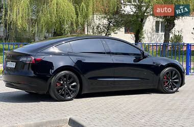 Седан Tesla Model 3 2019 в 