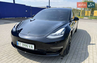 Седан Tesla Model 3 2019 в 