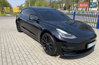 Седан Tesla Model 3 2019 в 