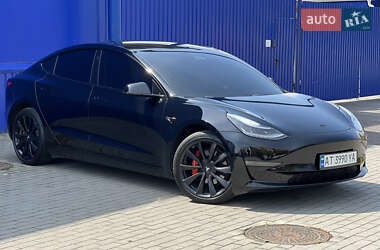 Седан Tesla Model 3 2019 в 