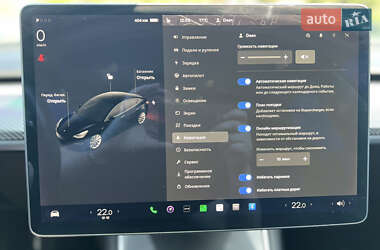 Седан Tesla Model 3 2019 в 