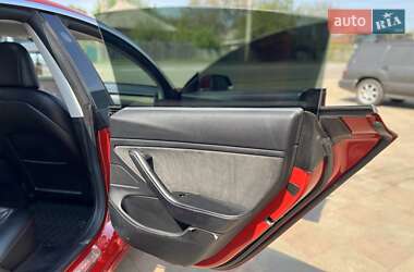 Седан Tesla Model 3 2018 в 