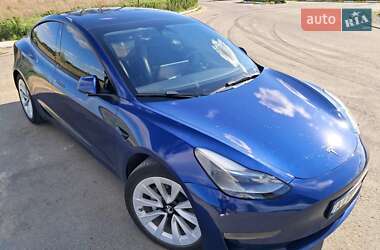 Седан Tesla Model 3 2022 в Немішаєве