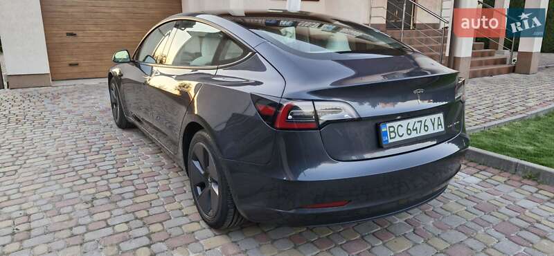 Седан Tesla Model 3 2020 в Львове фото 7 Седан Tesla Model 3 2020 в Львове