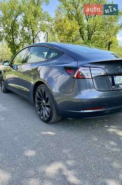 Седан Tesla Model 3 2022 в Дніпрі