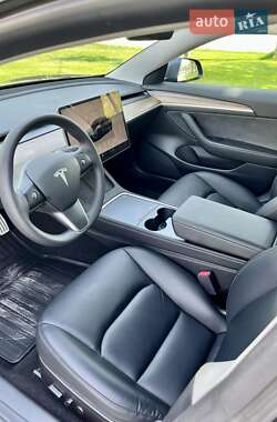 Седан Tesla Model 3 2022 в Дніпрі