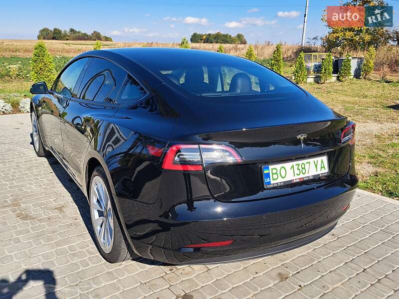 Седан Tesla Model 3 2020 в Борщеве фото 21 Седан Tesla Model 3 2020 в Борщеве