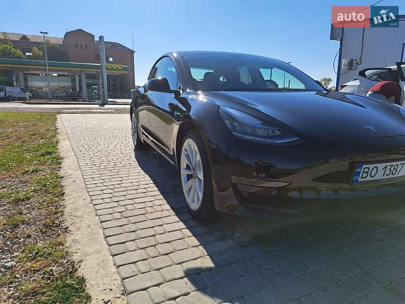 Седан Tesla Model 3 2020 в Борщеве фото 27 Седан Tesla Model 3 2020 в Борщеве