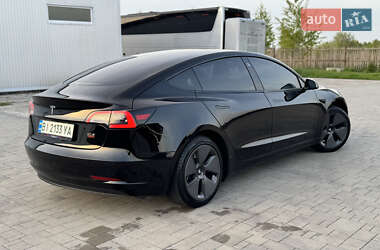 Седан Tesla Model 3 2021 в 
