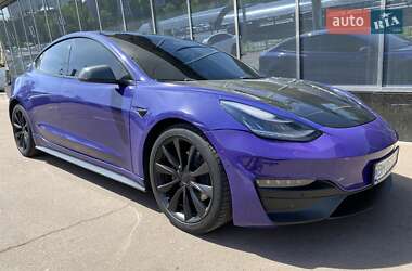 Седан Tesla Model 3 2019 в Киеве