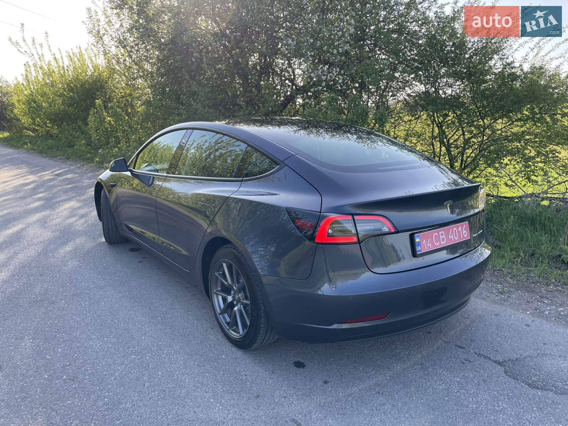 2022 Tesla Model 3 - мініатюра 8