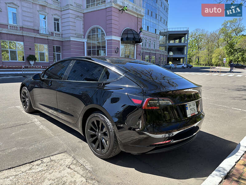 Седан Tesla Model 3 2022 в Одесі фото 6 Седан Tesla Model 3 2022 в Одесі