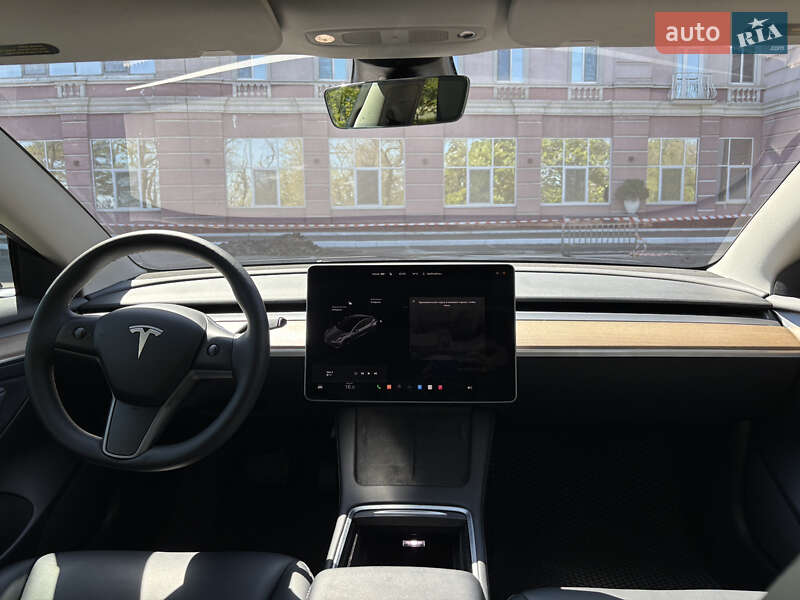 Седан Tesla Model 3 2022 в Одесі фото 17 Седан Tesla Model 3 2022 в Одесі
