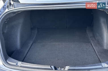 Седан Tesla Model 3 2020 в 