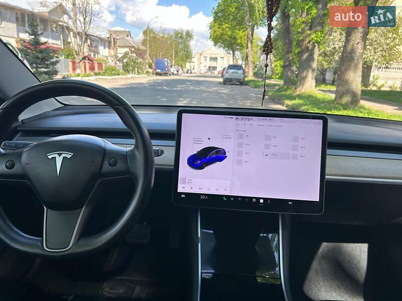Седан Tesla Model 3 2018 в Тернополе фото 13 Седан Tesla Model 3 2018 в Тернополе