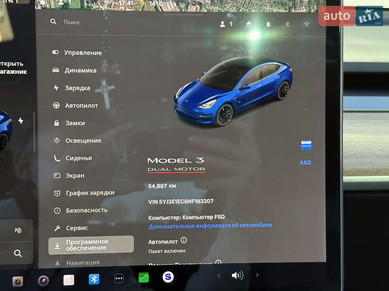 Седан Tesla Model 3 2022 в Львове