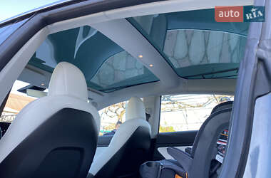 Седан Tesla Model 3 2018 в 