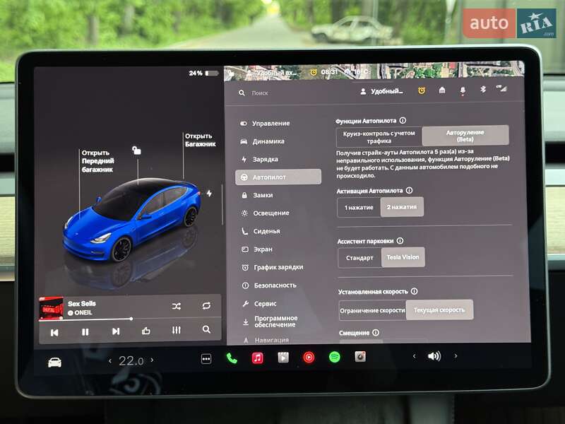 Седан Tesla Model 3 2022 в Львове