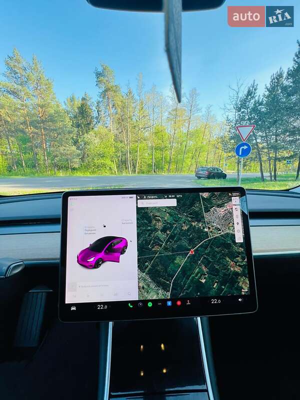 Седан Tesla Model 3 2019 в Луцьку