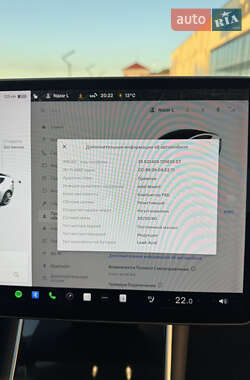 Седан Tesla Model 3 2019 в 