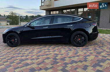 Седан Tesla Model 3 2018 в 