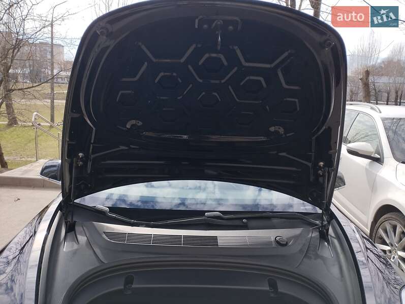 Седан Tesla Model 3 2019 в Тернополе фото 14 Седан Tesla Model 3 2019 в Тернополе