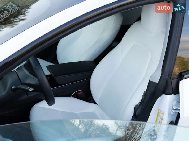 Седан Tesla Model 3 2019 в Львове фото 9 Седан Tesla Model 3 2019 в Львове