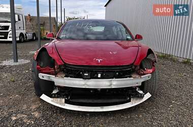 Седан Tesla Model 3 2018 в 