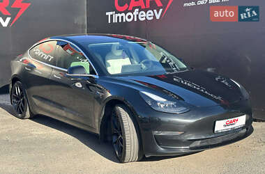 Седан Tesla Model 3 2018 в Києві