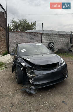 Седан Tesla Model 3 2019 в 